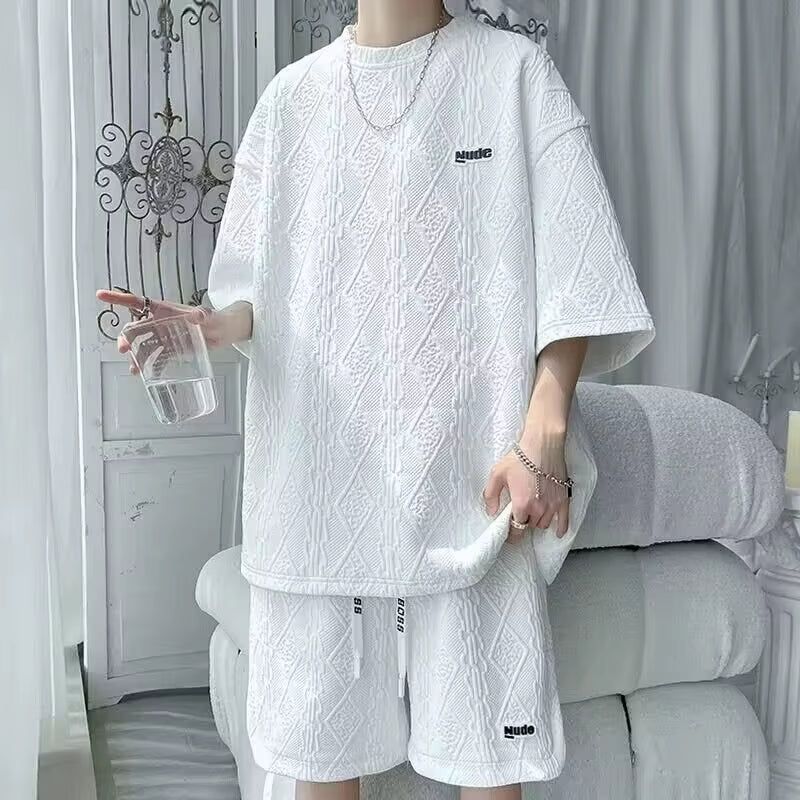 2024 New Large Men'S Sports Suit Korean High Street Fashion T-Shirt Shorts Two-Piece Set Men Retro Neck Top Designer Clothes Men