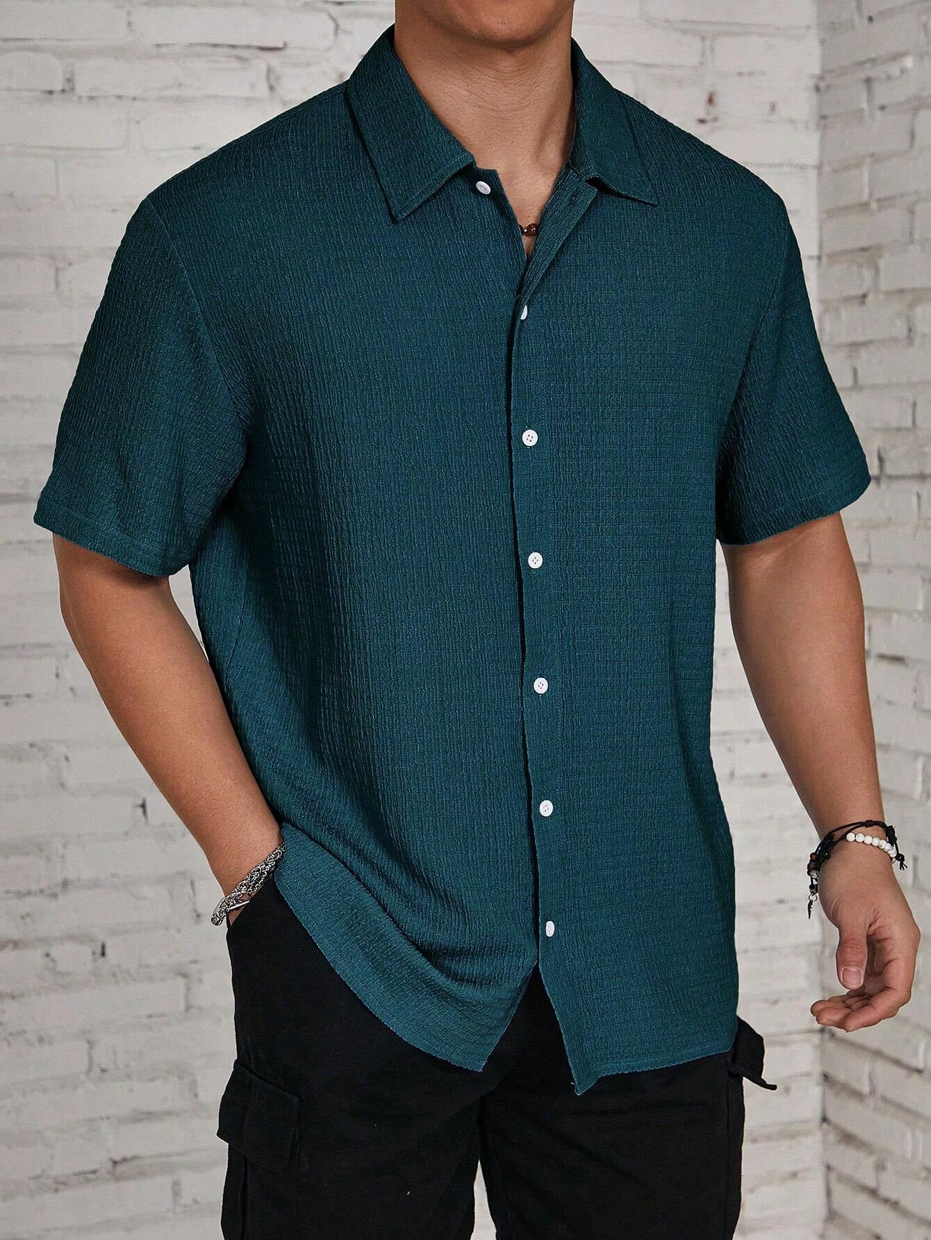 Manfinity Homme Men Casual Solid Textured Button up Shirt